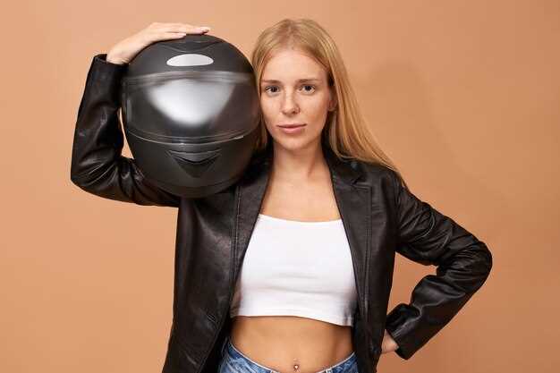 Top Features to Look for in a Touring Motorcycle Helmet